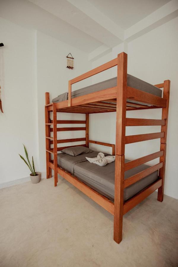 Hostal Del Jaguar Tulum Pueblo Buitenkant foto