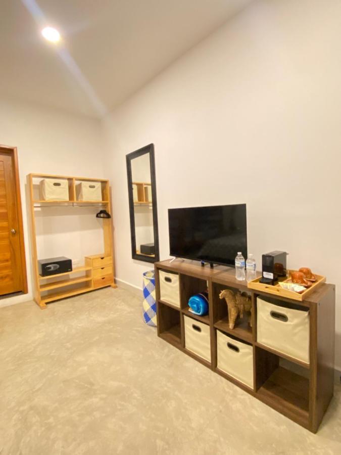 Hostal Del Jaguar Tulum Pueblo Buitenkant foto